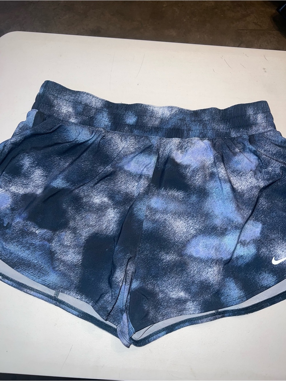 Nike Womens Dri-FIT Training Shorts Blue Purple Abstract Print Size XL